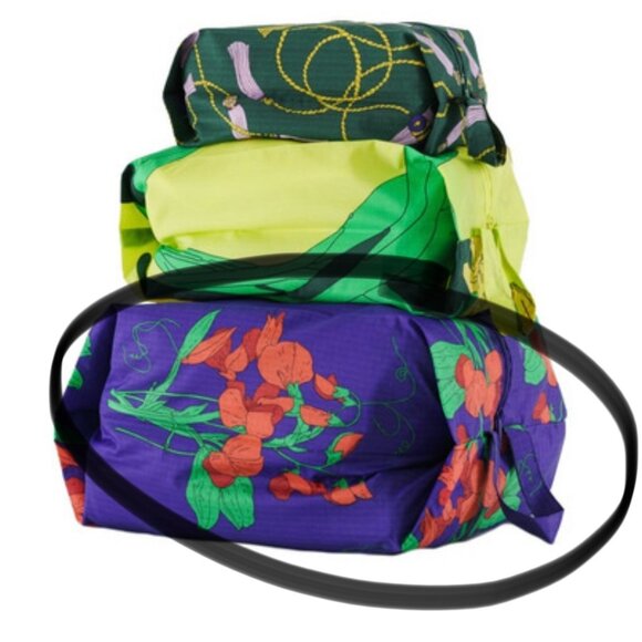 ||*Rare*|| BAGGU | Large 3D Zip | Blue Sweet Pea | San Simeon Collection || EUC - Picture 2 of 14